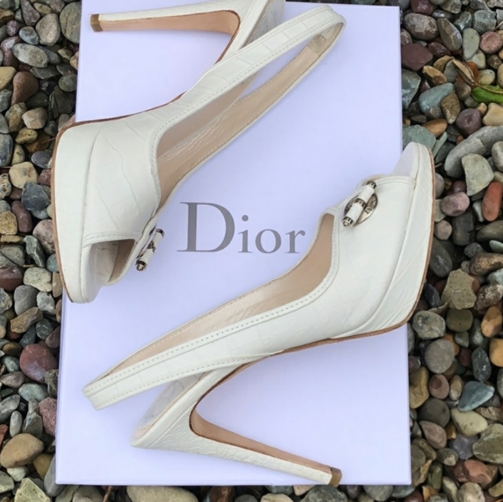 Christian Dior 5" Peep toe Slingback Heels